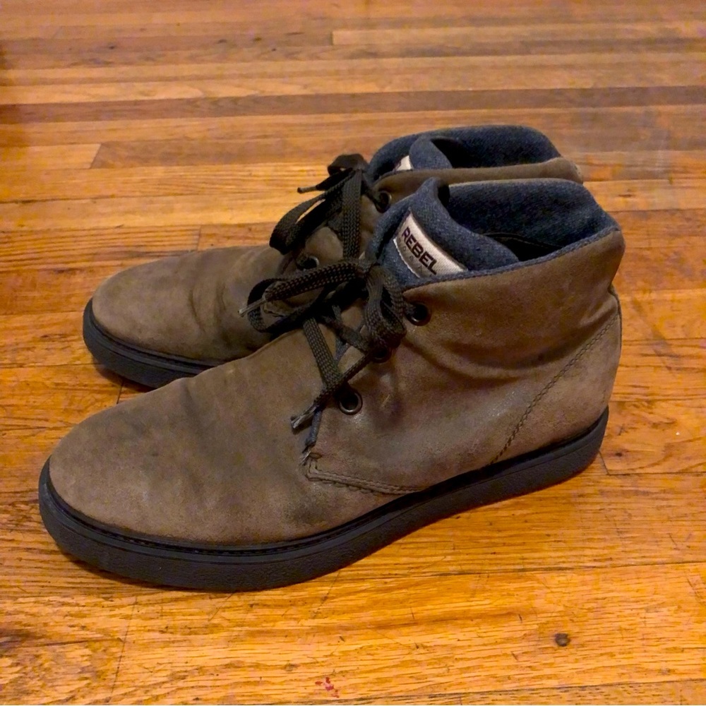 Hogan Rebel chukka boots, size US 9D - Made in Italy